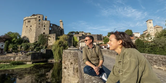 Idée de week end en amoureux dans le vignoble nantais : Clisson et son Château